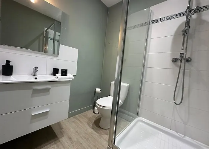 C Helsinki - Cosy Pres Du Centre-ville Daire